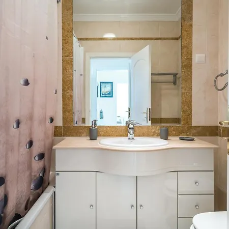 Pimenteiras - Cosy Apart In Vilamoura With Ac, Pool, And Bbq * كوارتيرا